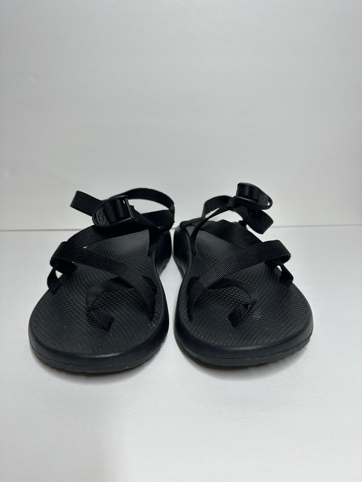 Chaco Z2 Classic Men’s Sandals Black Strappy Toe Loop Hiking Sport Size 13