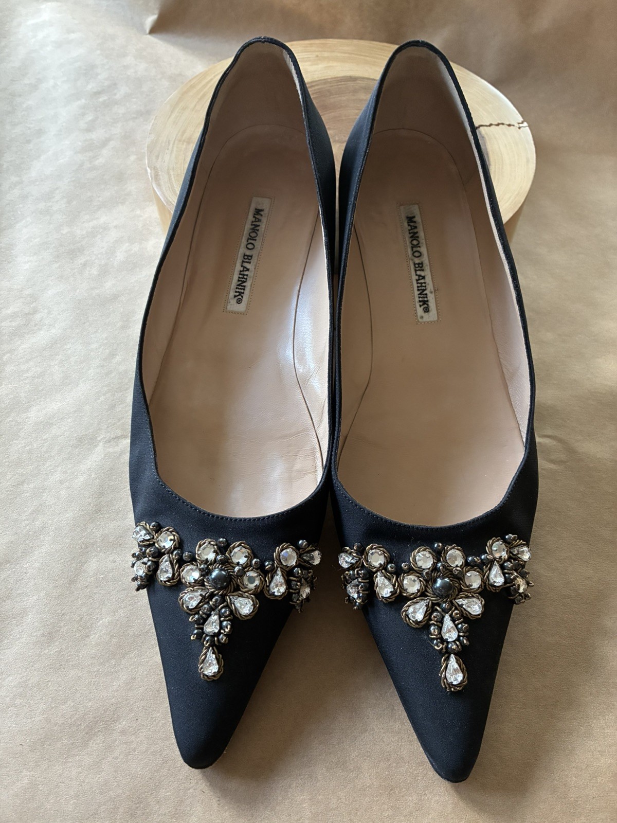 Manolo Blahnik Hangisi Size 42 Black Satin Crystal Embellished Ballet Flats