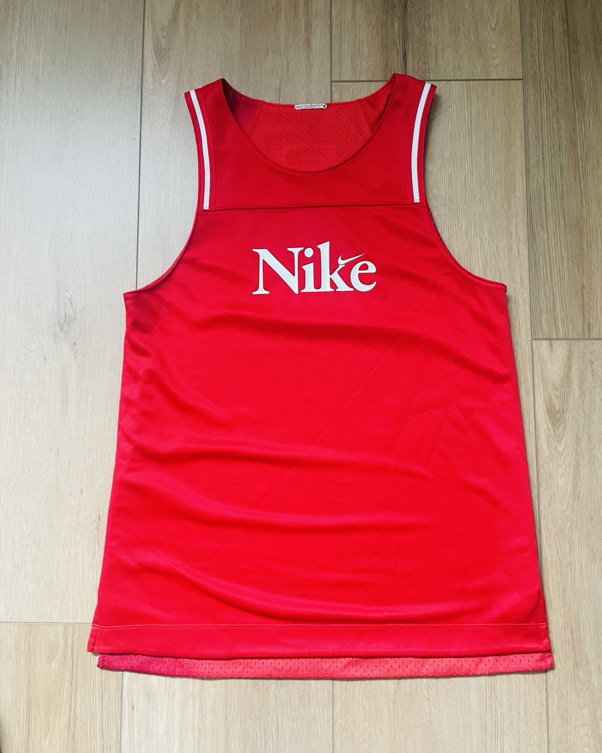 Nike Boys 14/16 Red Reversible Mesh Basketball Jersey Tank Top Logo Crew Neck