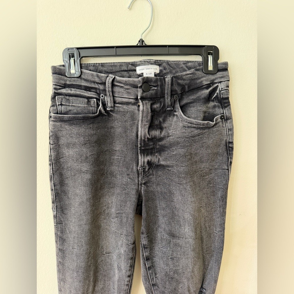 Good American Black Distressed Skinny Jeans | Size 27