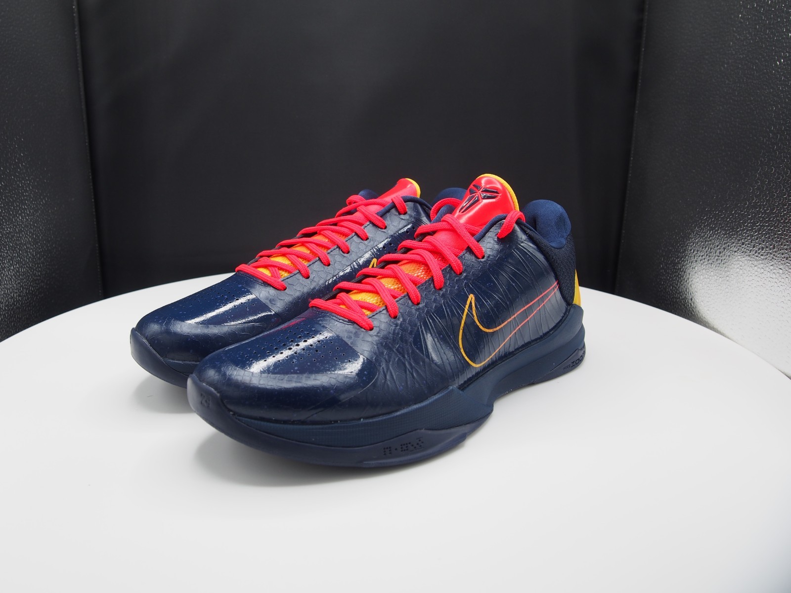 Nike Kobe V 5 Protro PE x Caitlyn Clark Indiana Fever IM3207-400 Men’s 11 US
