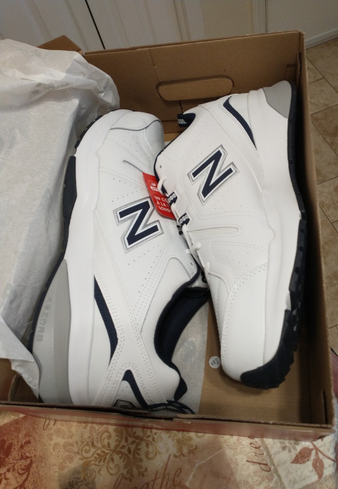 NEW New Balance Mens Shoes Size 14/4E 608 V5 MX608v5 White Lace-Up Sneakers