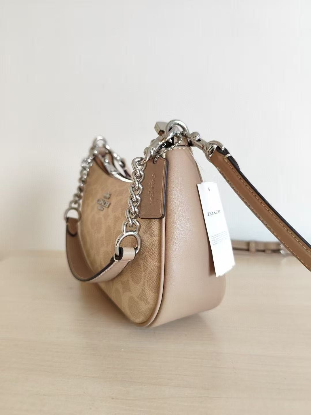 NWT Coach Teri Shoulder Bag In Signature Canvas Silver /Sand/Taupe CV933!!