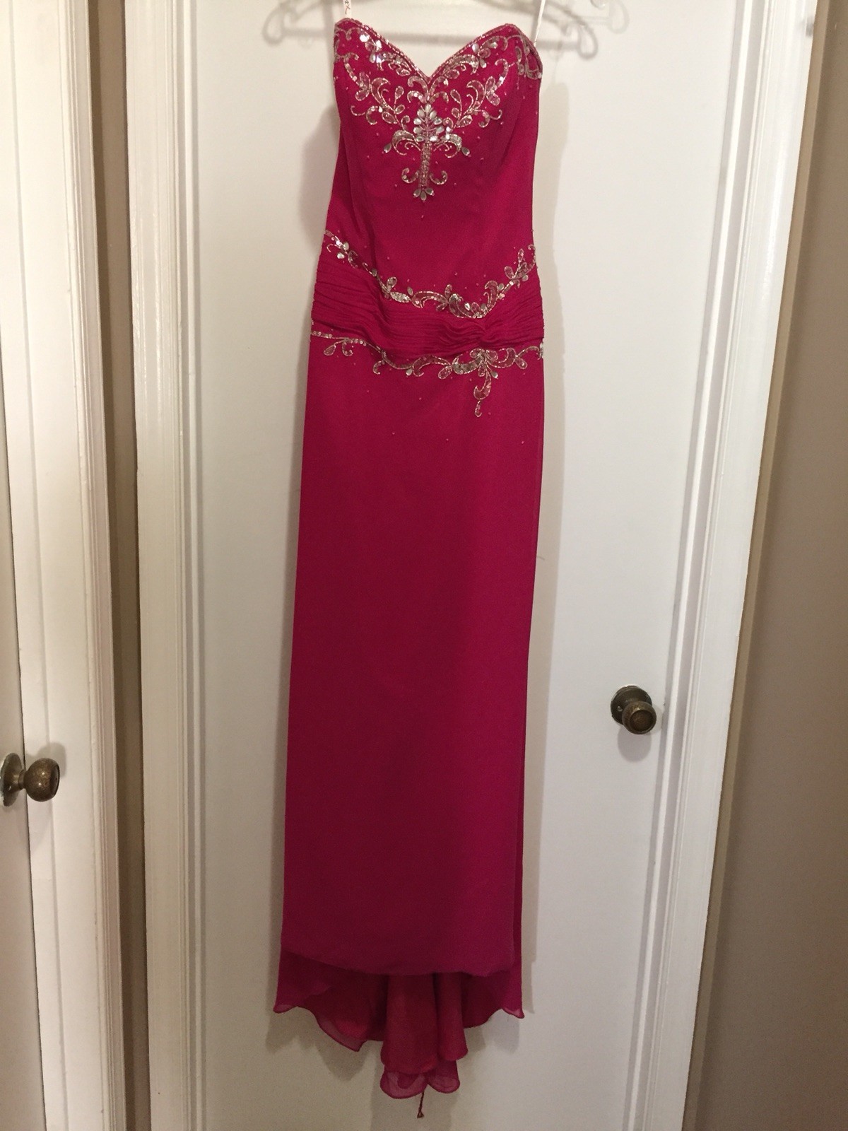 Pink dress size 8 Prom Formal dress Long (Returns accepted).
