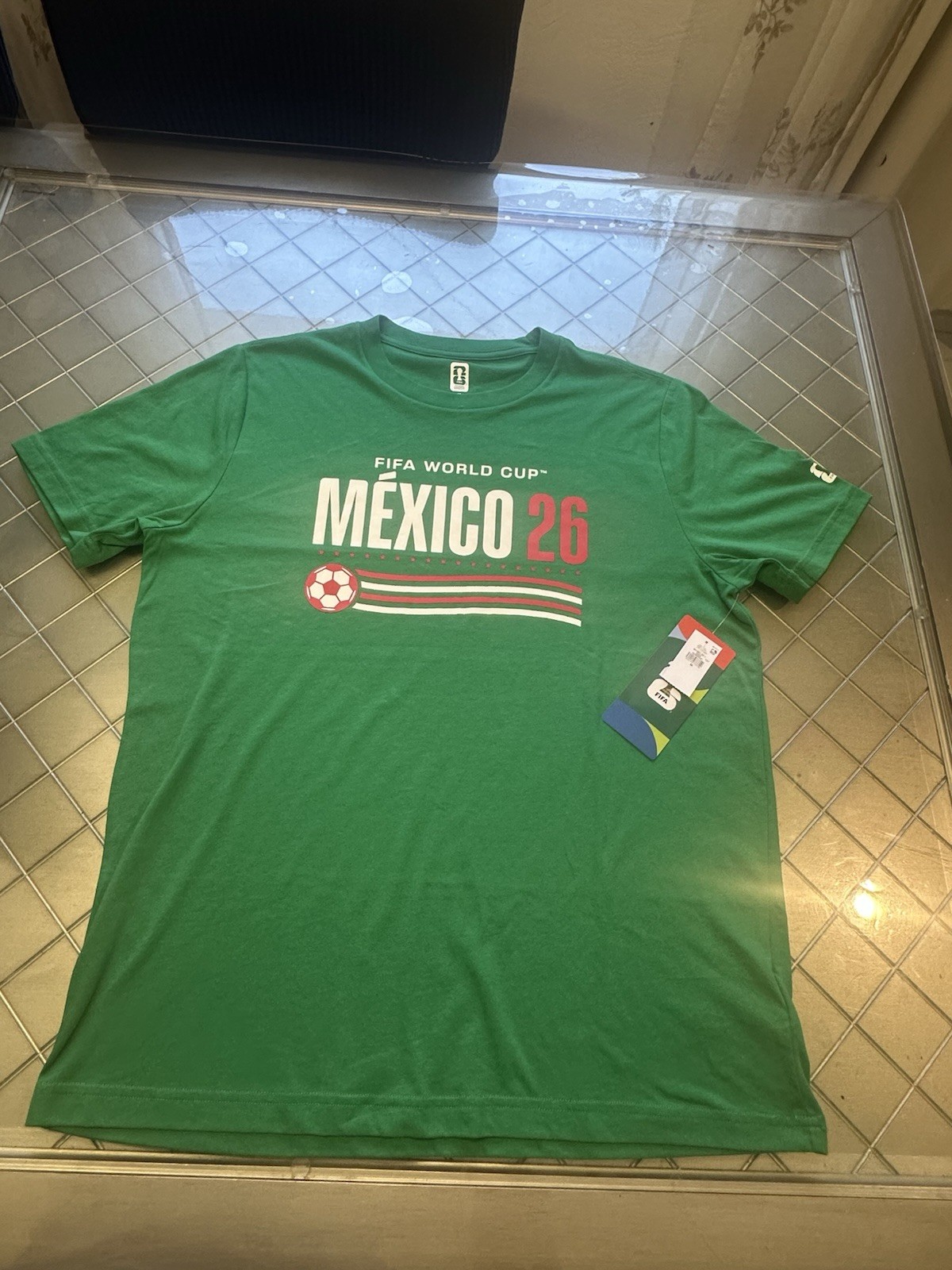 Old Navy Unisex FIFA World Cup 2026 Mexico Graphic T-Shirt – Size M
