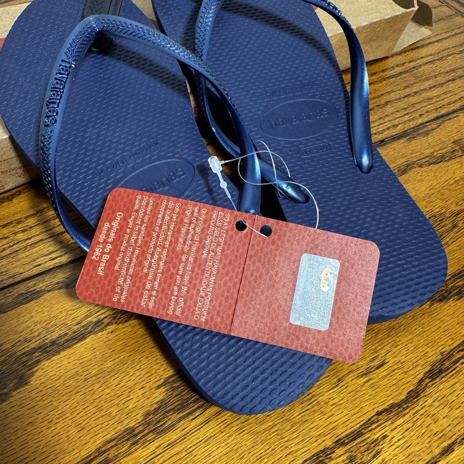 NEW Havaianas Brazilian Flip Flops Womens Sandals Sz 7/8 Eur 37/38 Navy Blue