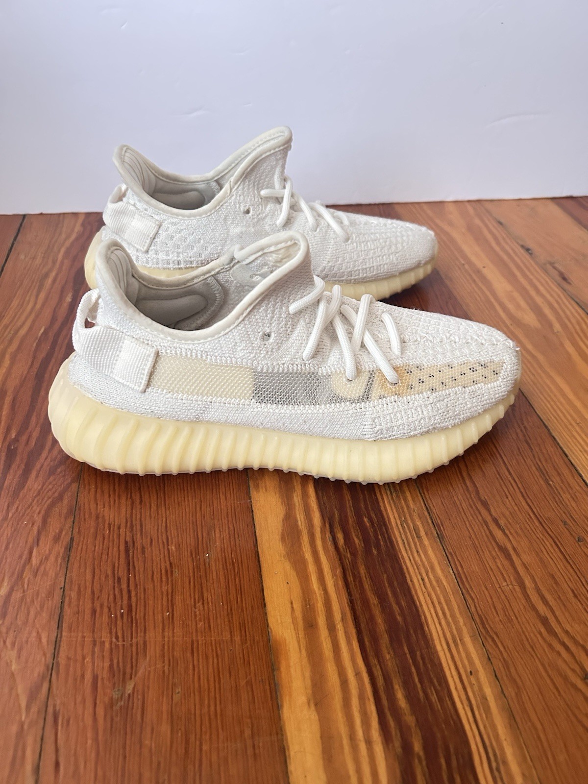 Adidas Yeezy Boost 350 V2 “Light” – Men’s US 5 / UK 4.5 – Very Good – Authentic