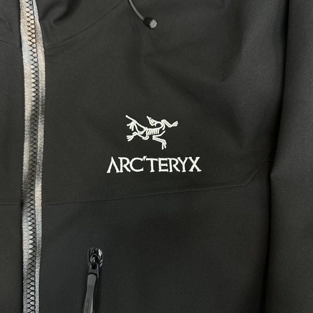 Arcteryx Alpha SV winter Jacket Men’s Black Size XL new