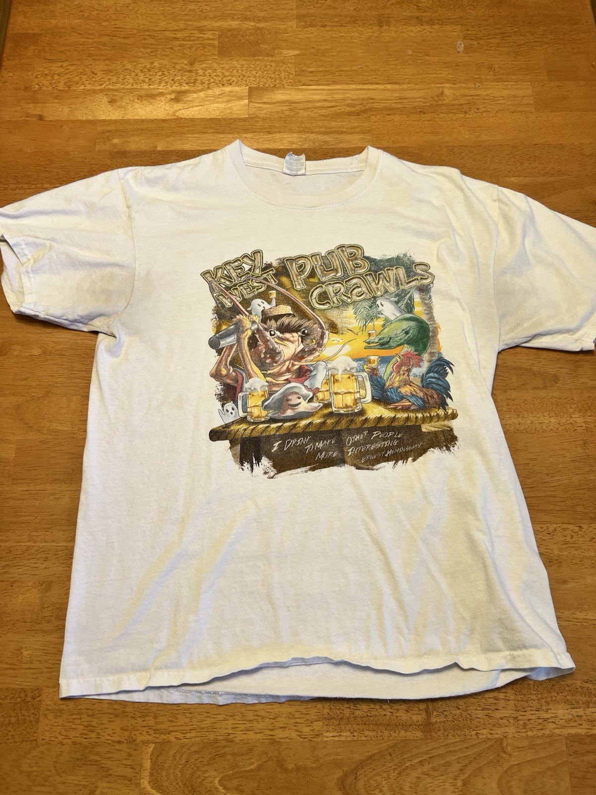 Men’s L White Beer Graphic Print Crew Neck Short Sleeve T-Shirt
