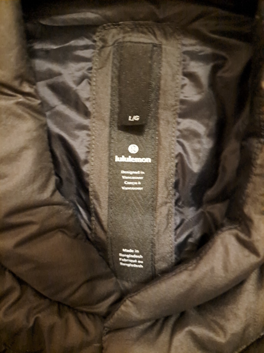 Lululemon Mens Snap Down Jacket Onyx Sz L EUC Returns Accepted