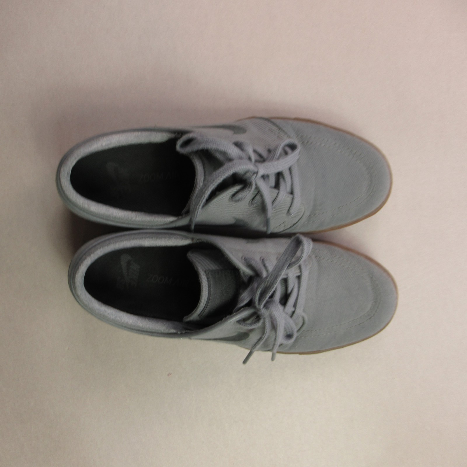 Nike SB Stefan Janoski Canvas Skate Shoes Men’s US 8 Gray Gum Sole 61595-007
