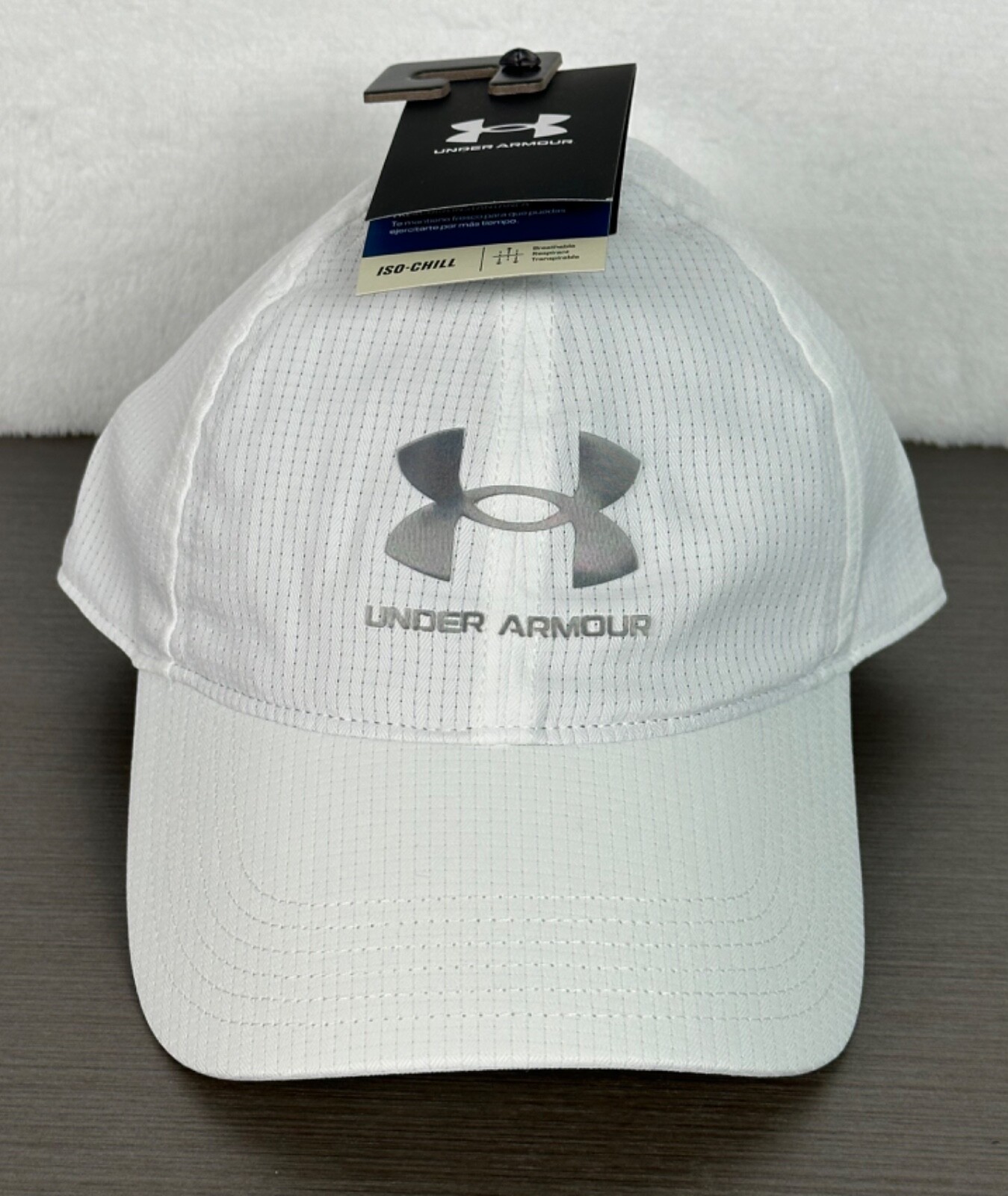 Under Armour Men’s White Baseball Cap /Hat Adjustable Strap ISO-Chill OSFM NWT