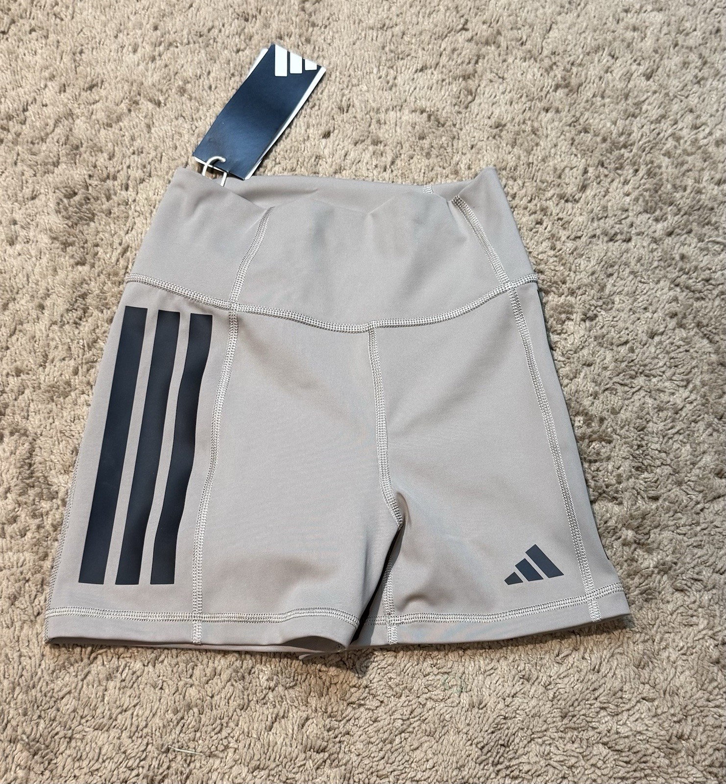 Adidas Women’s Shorts Tights Chalky Brown Size XS 3” – G