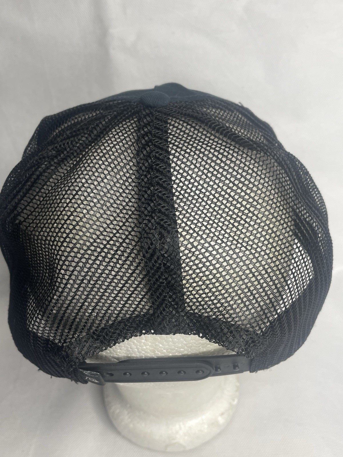 Quicksilver 100% Recycled netplus Material Hat Retro Baseball Cap OSFM Black Cap