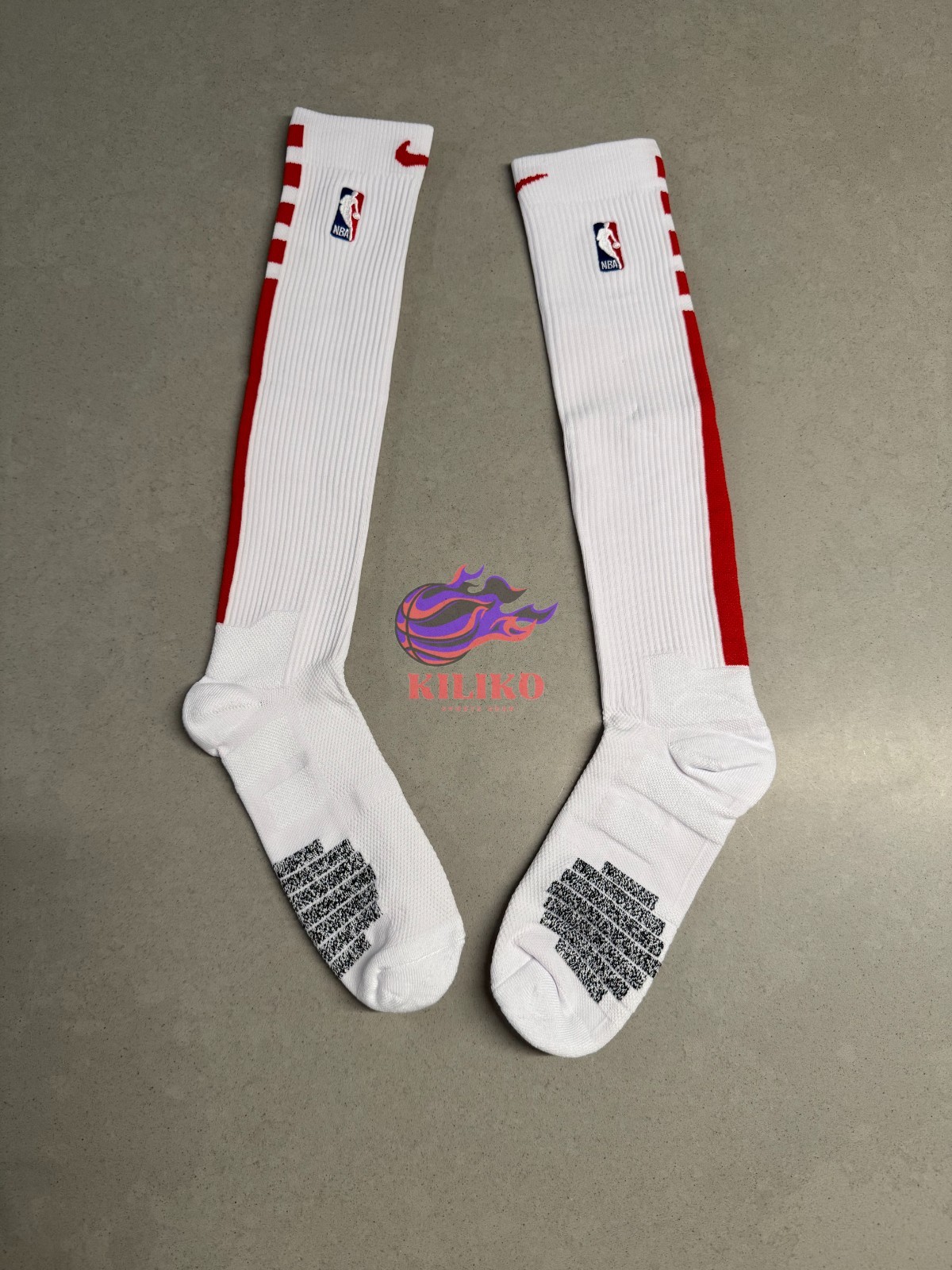 Nike NBA Authentics – White & Black – Knee Highs/Scrunchies