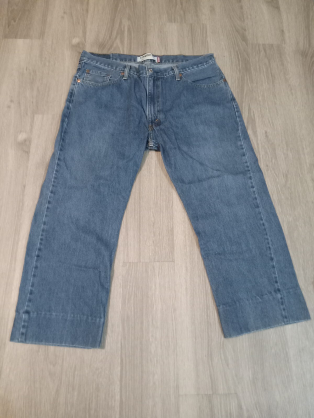 Levi’s 505 Blue Jeans Medium Wash Men’s Size 38X29 (Hemmed to 38×24) G31