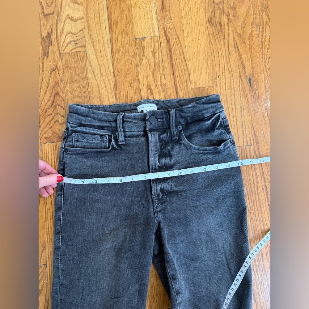 Good American Black Distressed Skinny Jeans | Size 27
