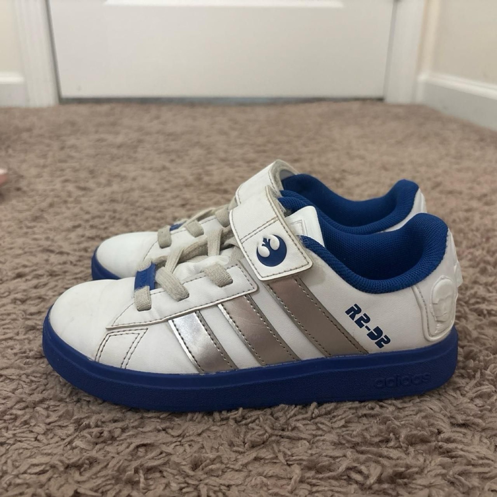 Adidas Grand Court 2.0 Star Wars R2-D2 children’s sneakers