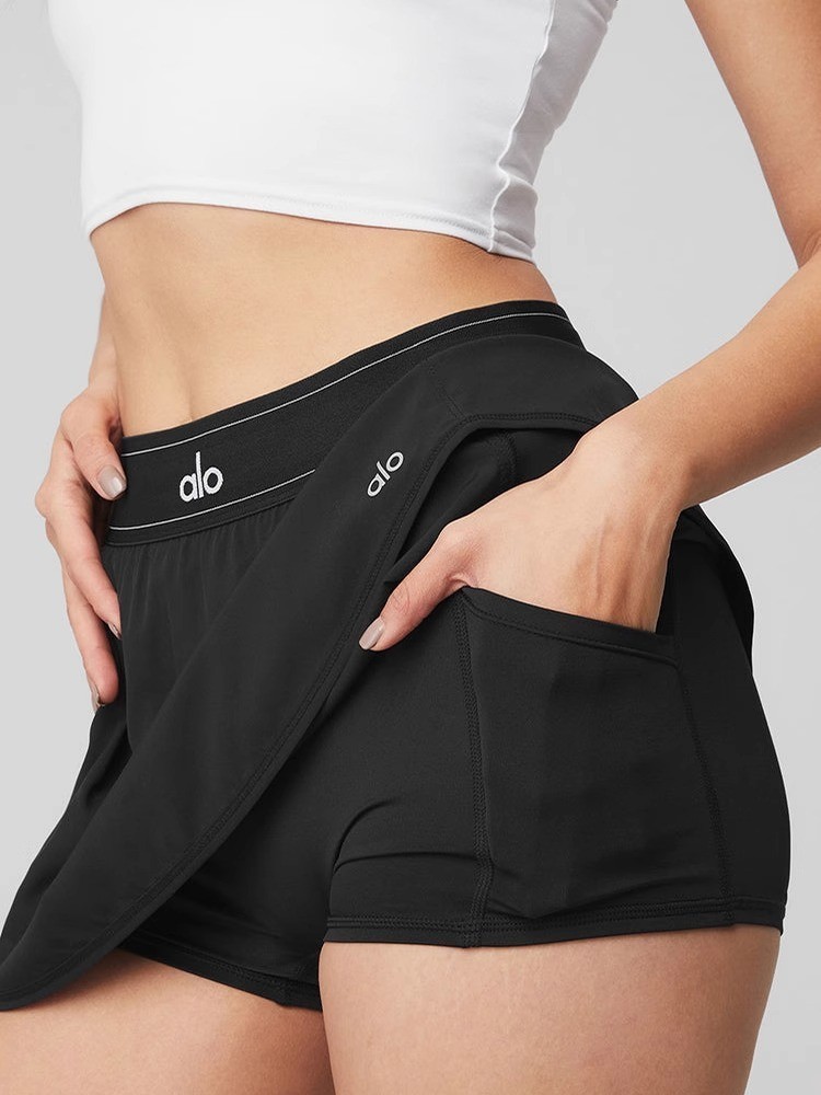 ALO Women’s Tennis Skirt / Skort NWT – White/Black