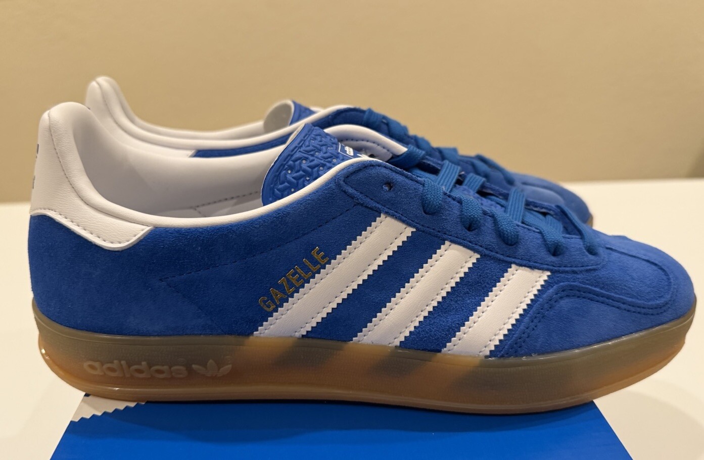 Men’s Adidas Gazelle Indoor “Blue Bird” Gum White JI2061 Multiple NEW IN BOX