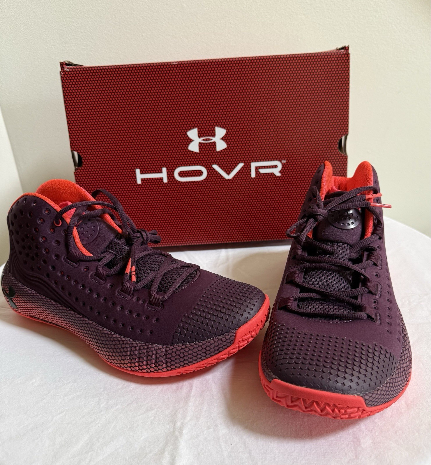 Under Armour UA HOVR Havoc 2 Mid Top Lace-Up Basketball Sneakers Purple Orange