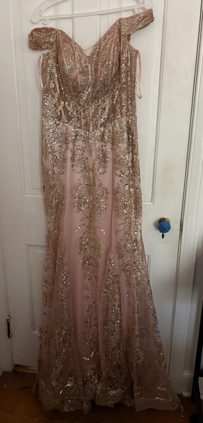 Women’s Pink/Gold Beaded Sequin V-Neck Long Gown Dress M Lined Lace-Up.