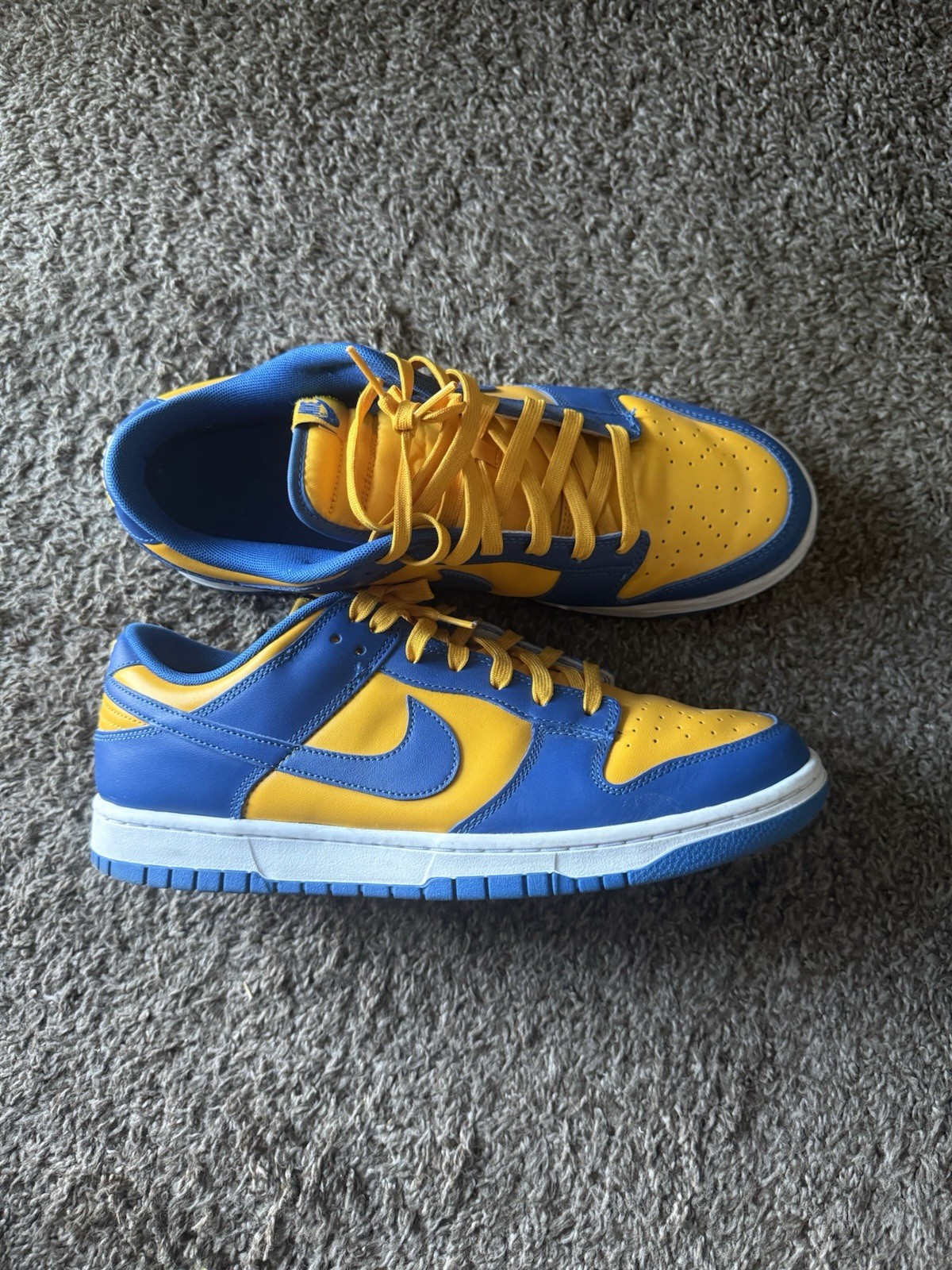 Nike Dunk Low UCLA
