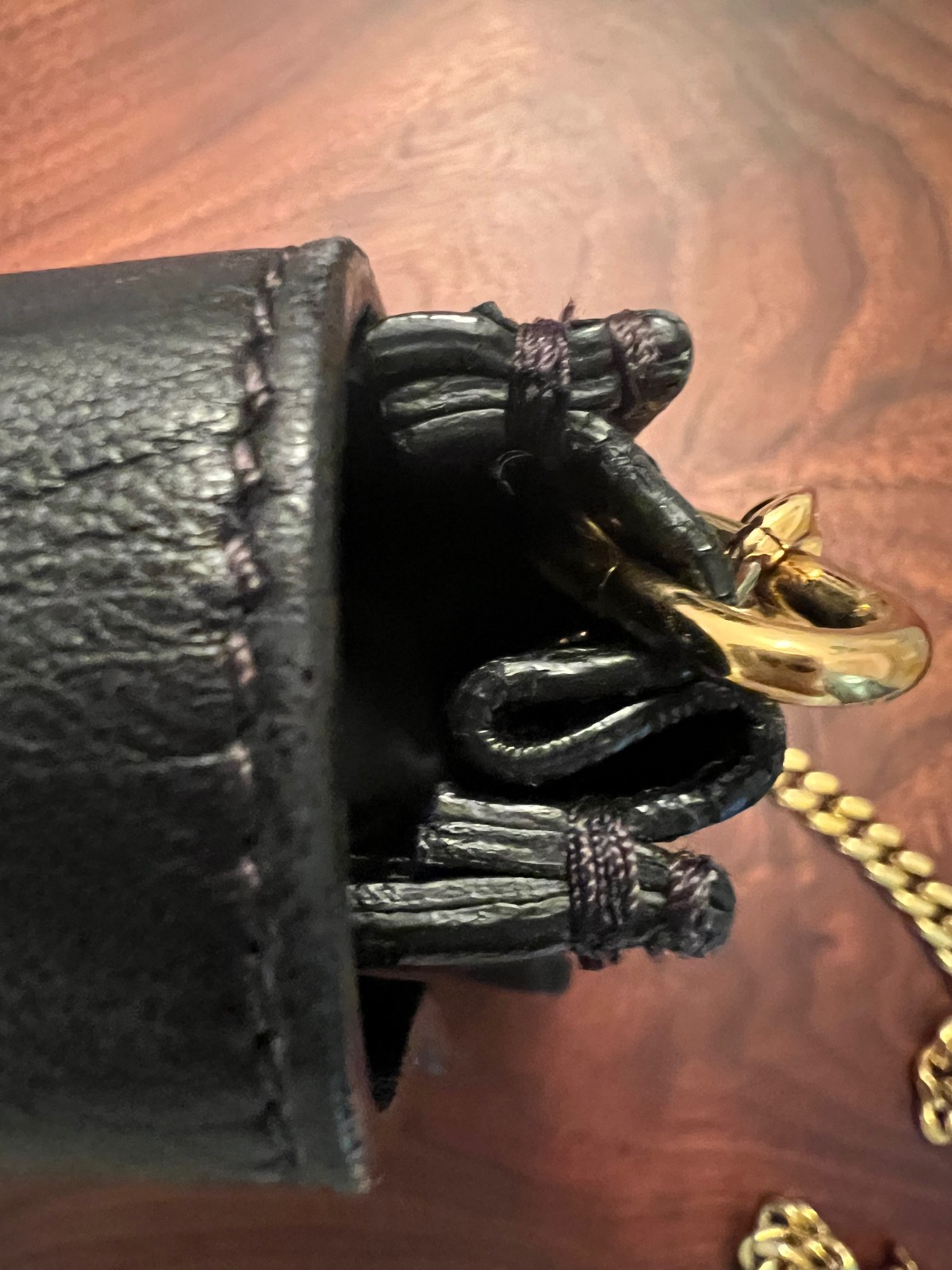 Chloé Elle Chain Clutch/Crossbody Bag Black Leather Gold Hardware