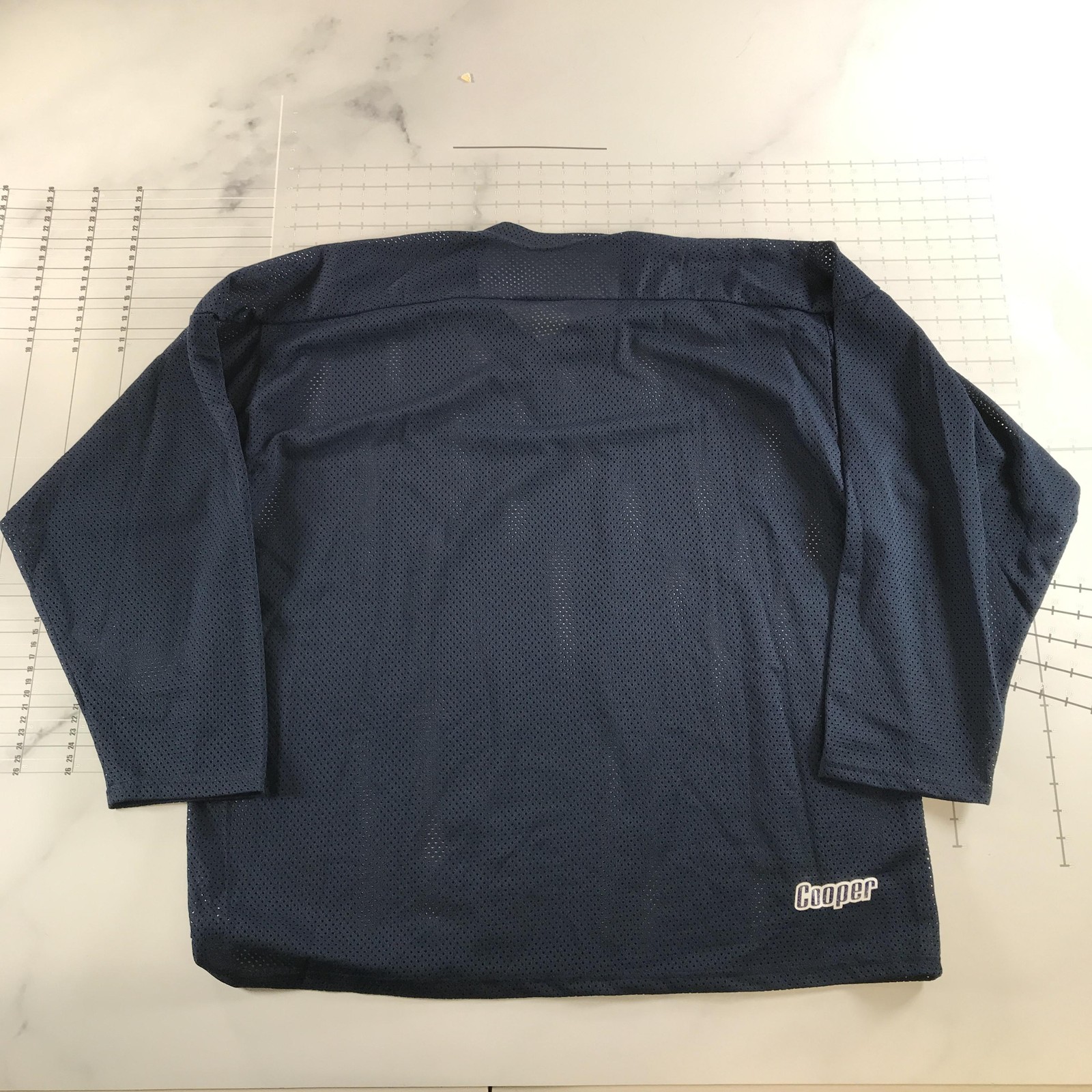 Vintage Cooper Hockey Jersey Mens 2XL Navy Blue Blank Mesh V Neck Canada