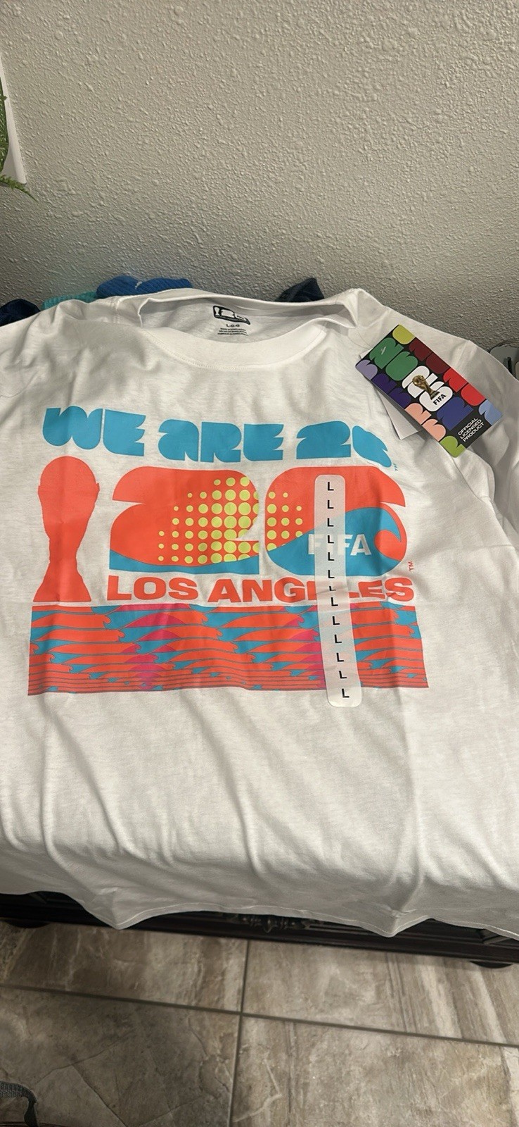 FIFA Los Angeles 2026 White Graphic Print Crew Neck Short Sleeve T-Shirt L