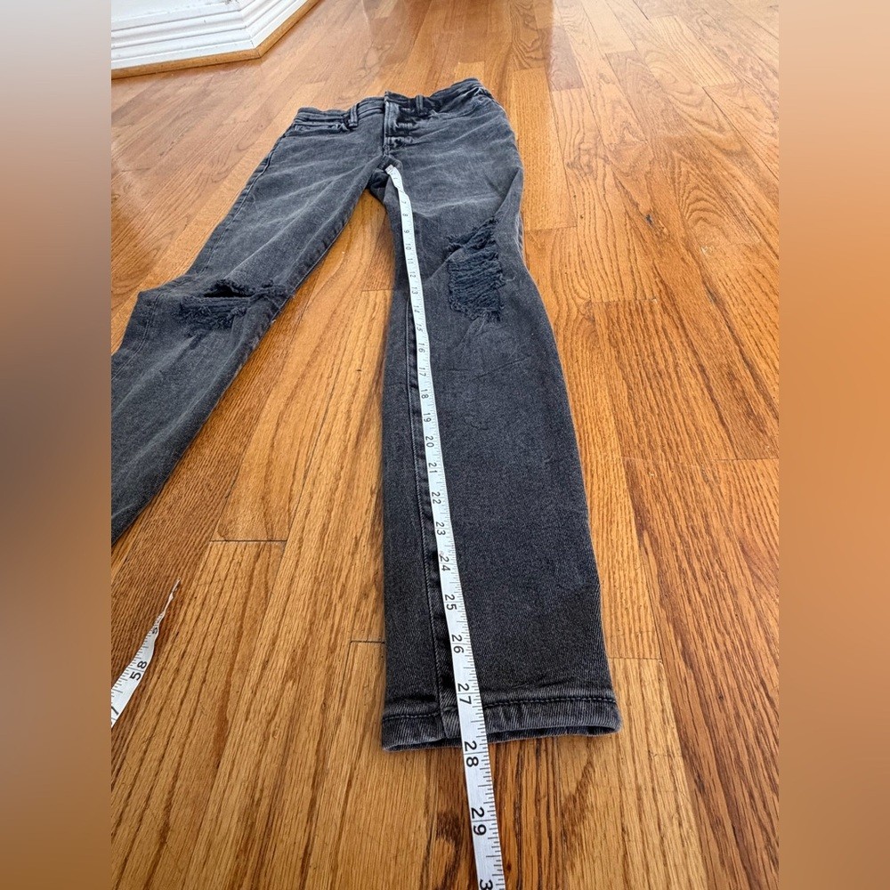 Good American Black Distressed Skinny Jeans | Size 27