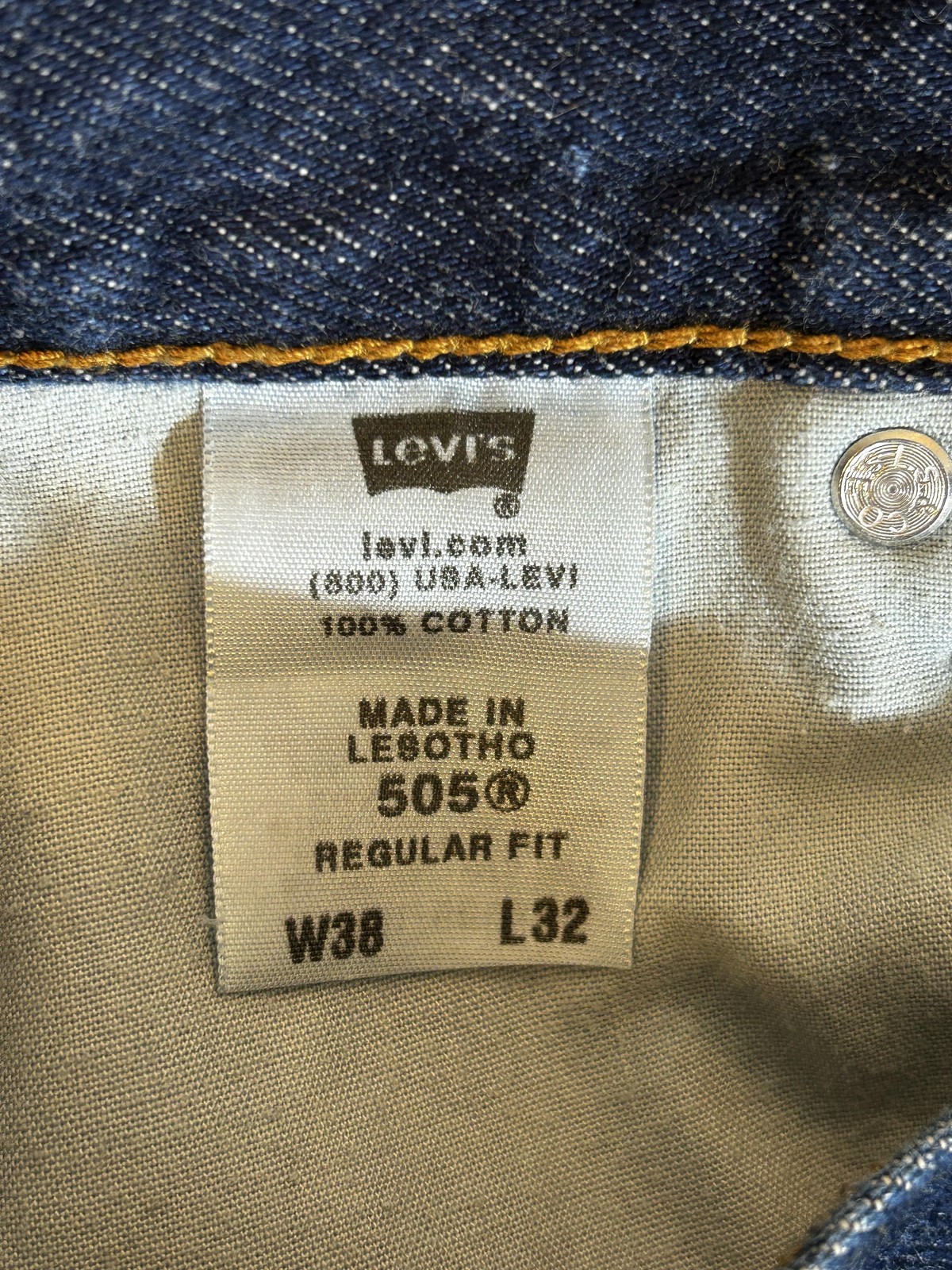 Levis 505 Jeans Mens 38×30 Regular Fit Straight Dark Wash Blue Americana Classic