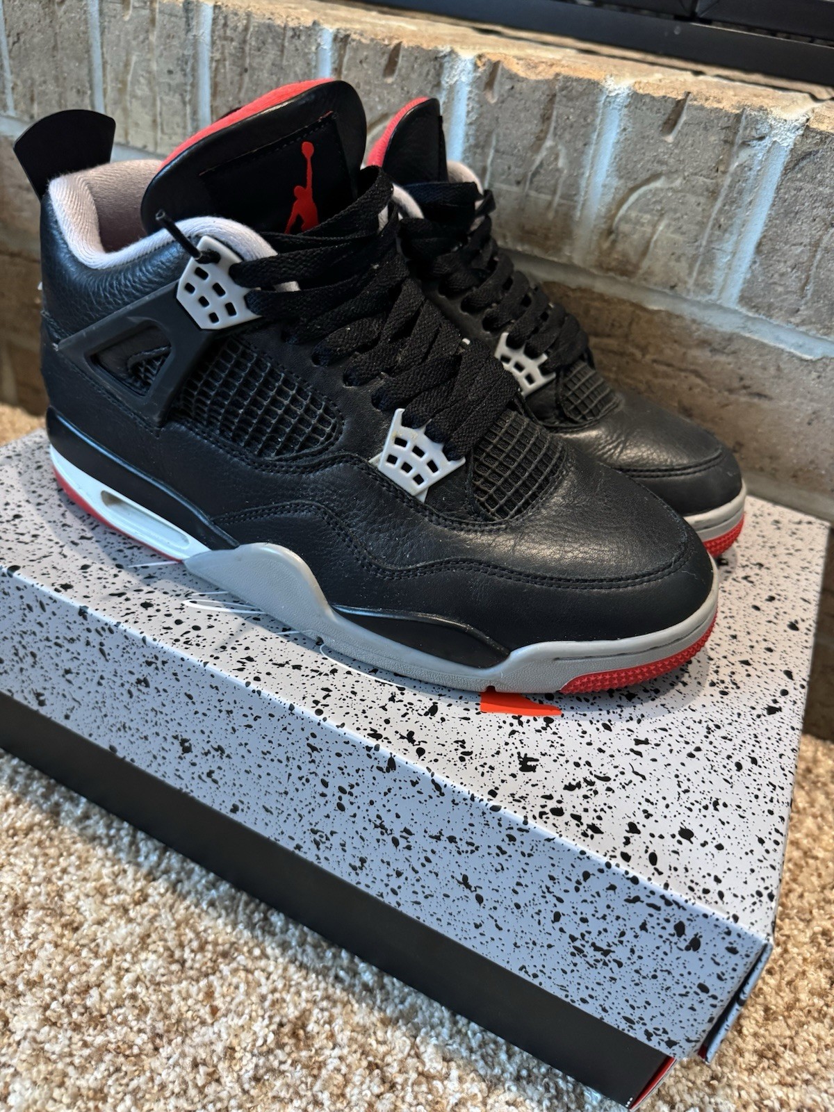 Jordan Air Jordan 4 Men’s Mid Top Lace-Up Sneakers Black/Gray/Red Leather
