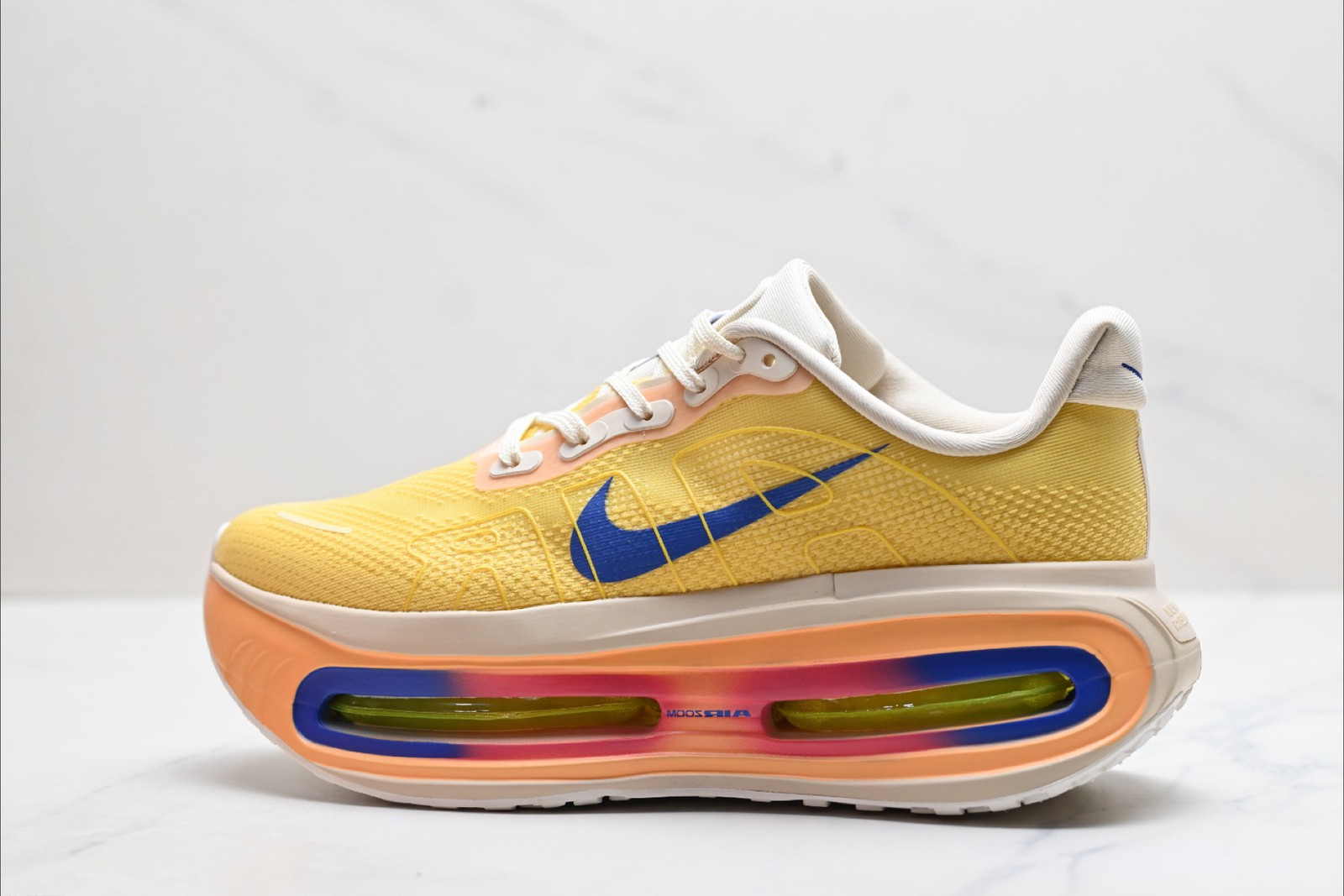 FN8453-025 NK AIR ZOOM PREMIUM YELLOW/GREY/BLUE