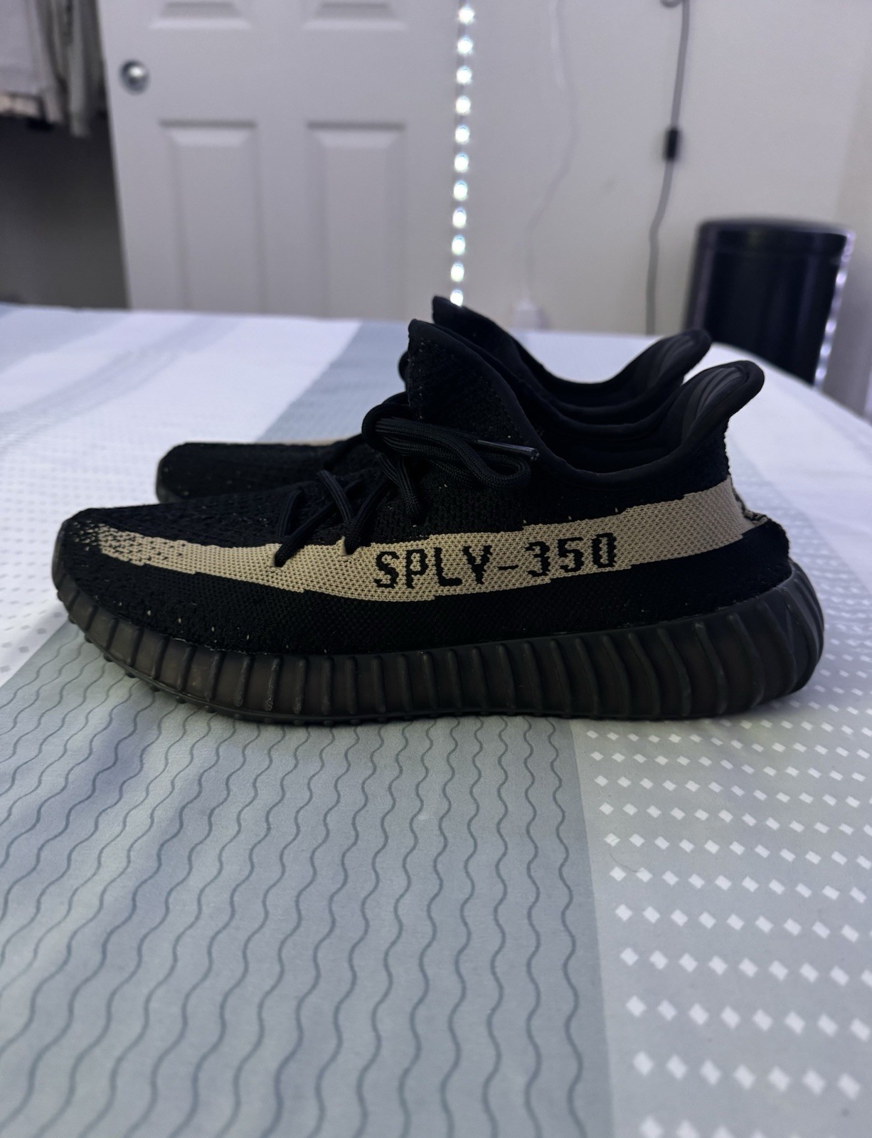 Yeezy Boost 350 Core Black Green V2 with Box – 2016