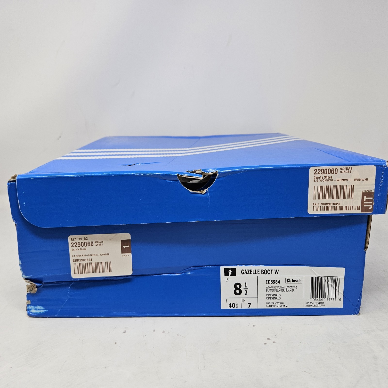 Adidas Wmns Gazelle Boot ‘Wonder White’ / ID6984 / Womens Size 8.5 – Damaged Box