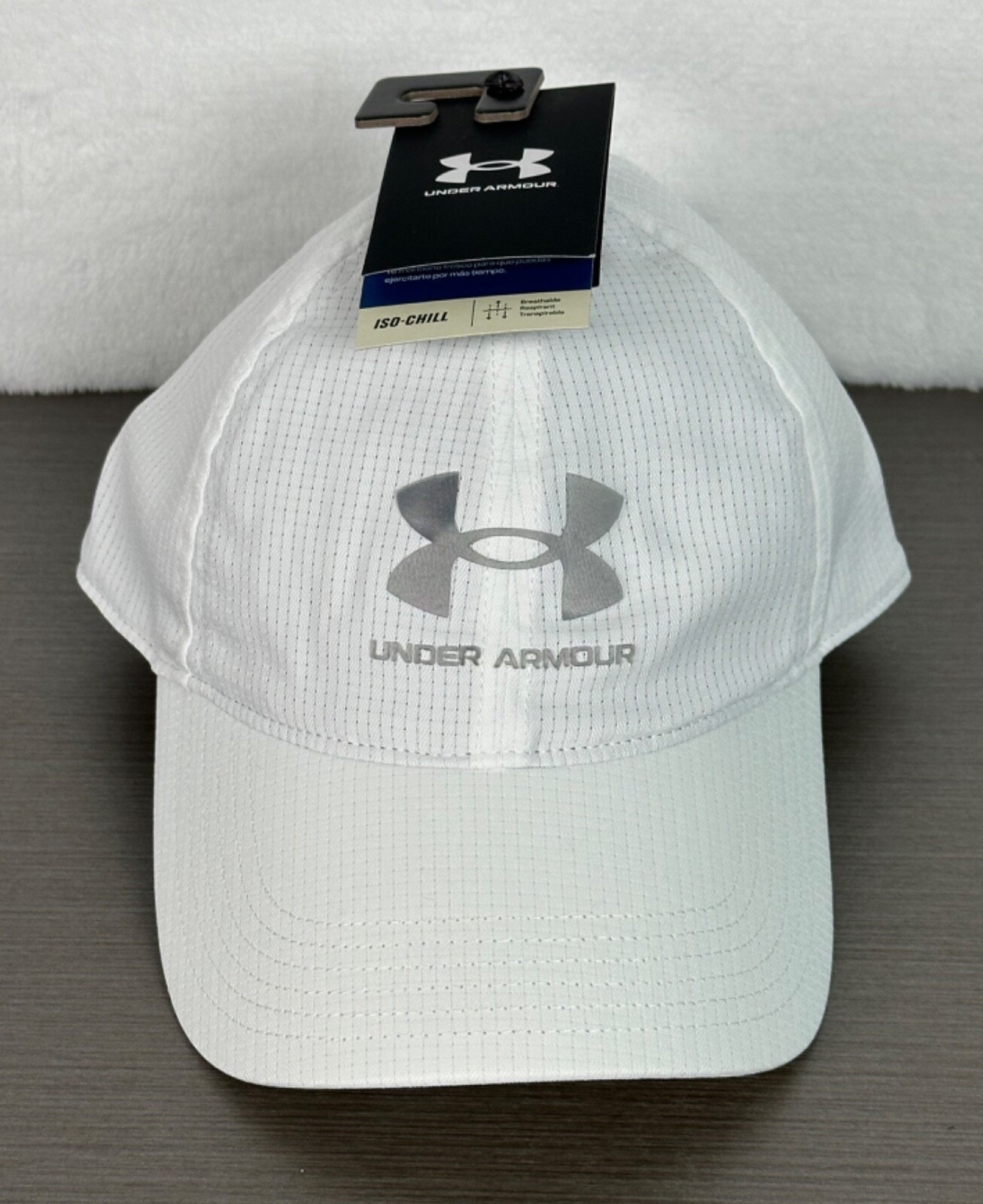 Under Armour Men’s White Baseball Cap /Hat Adjustable Strap ISO-Chill OSFM NWT