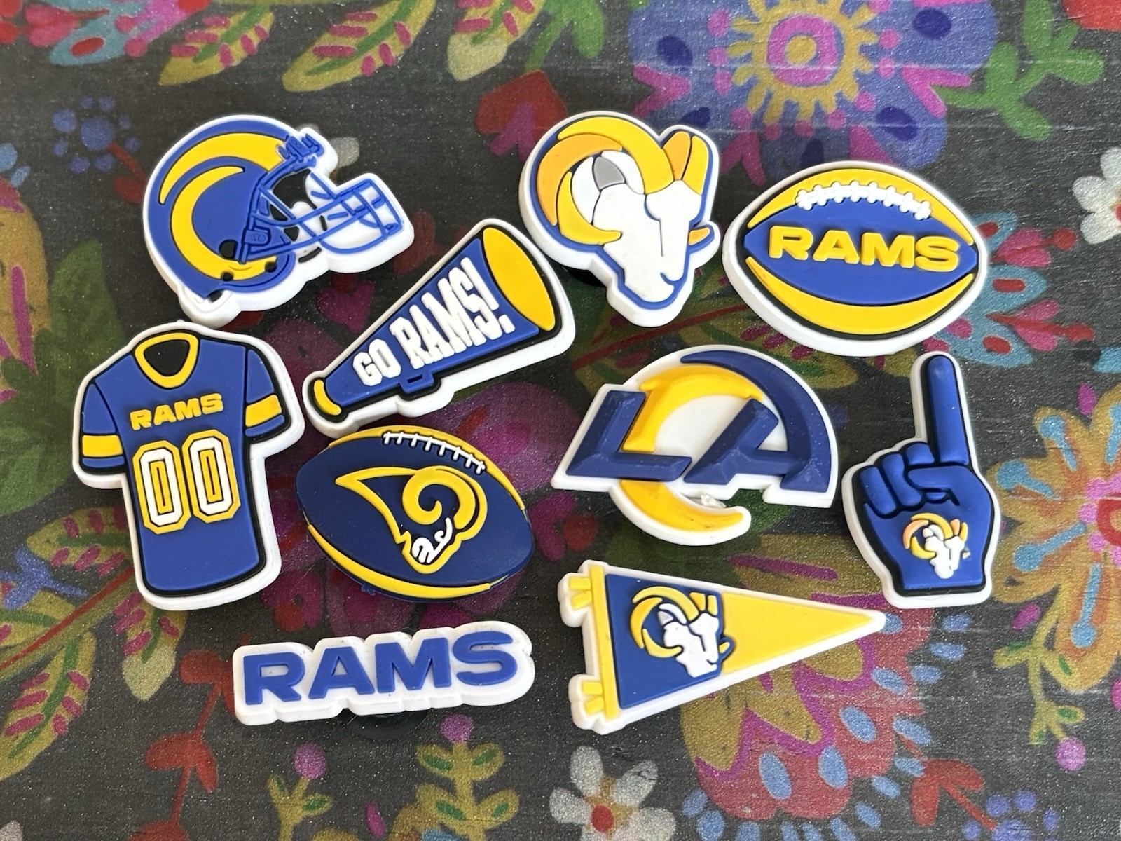 10 Piece LOS ANGELES Football Team Shoe Charms Shoe Decorations NEW