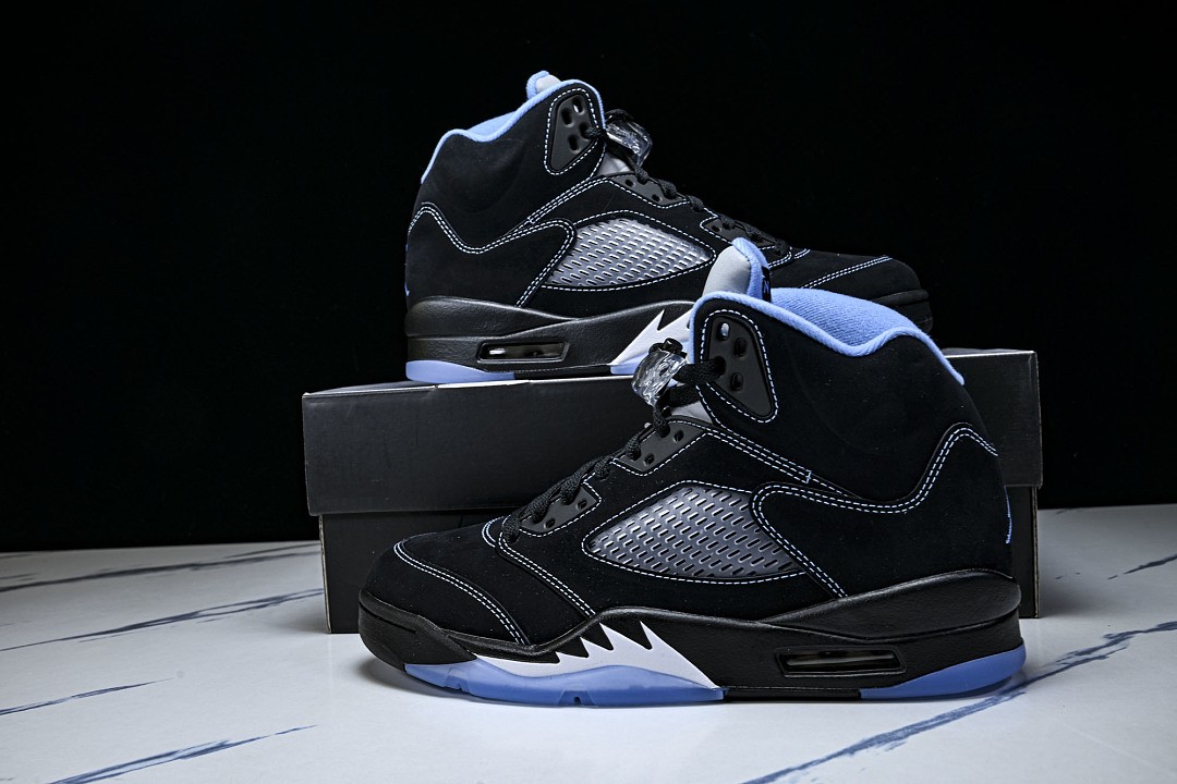 DD0587-008 Jo*dan 5 Retro Black University Blue (2026) Men’s Shoes Size 4-13
