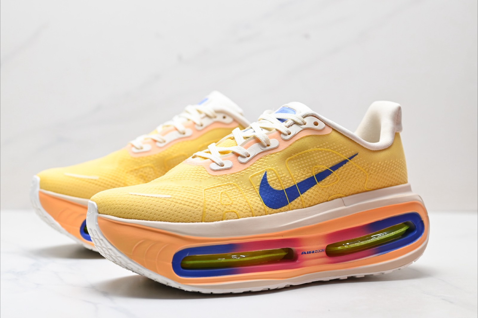 FN8453-025 NK AIR ZOOM PREMIUM YELLOW/GREY/BLUE