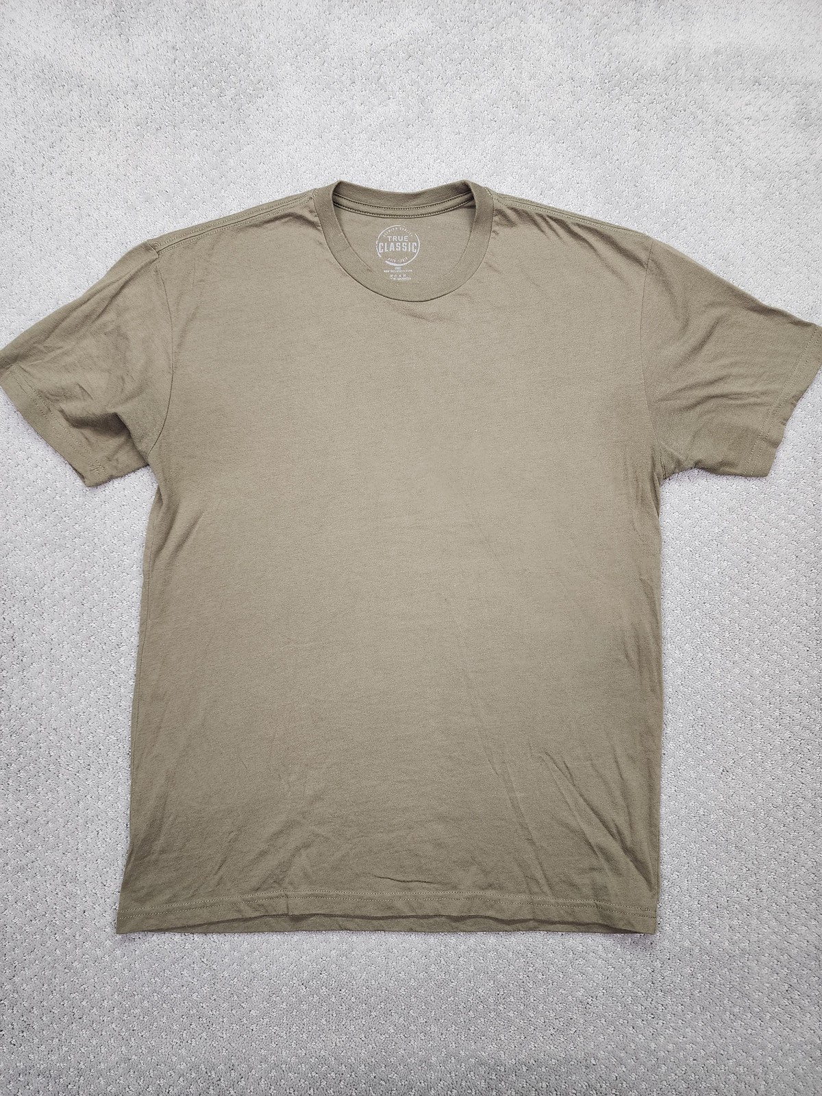 True Classic Shirt Mens Large Green Crewneck Tee Tagless Cotton Blend Basic