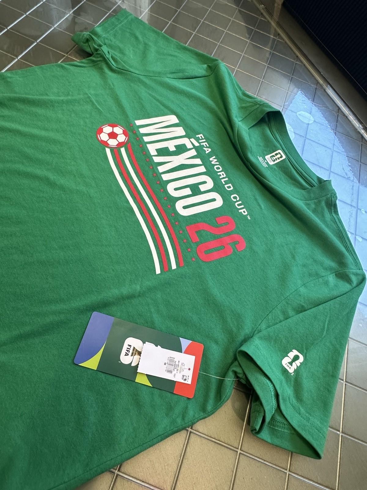 Old Navy Unisex FIFA World Cup 2026 Mexico Graphic T-Shirt – Size M