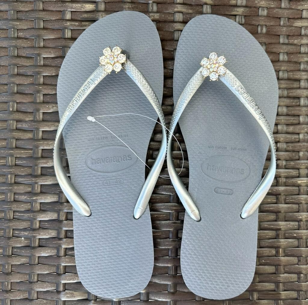 Havaianas Slim Flip Flops Women with Flower Crystal and Personalized Charm