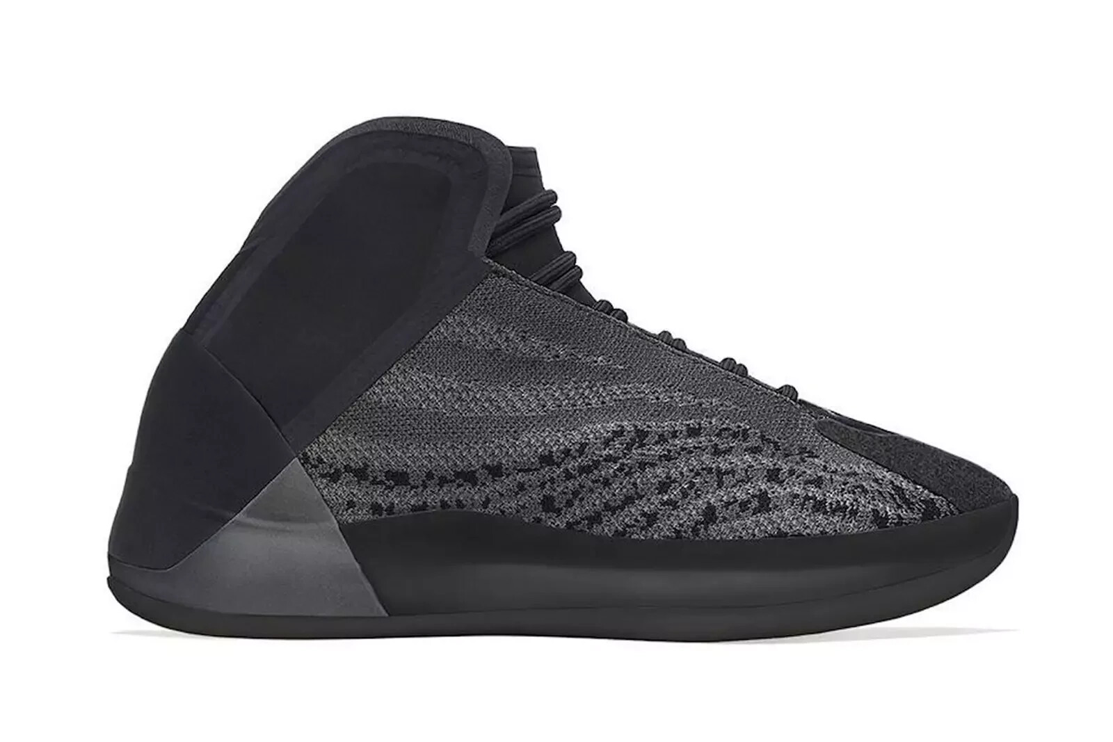 Adidas Yeezy QNTM Onyx – GX1317 – Black – Size 8.5 – NEW