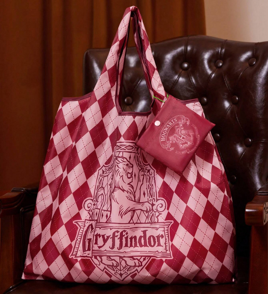 Harry Potter GRYFFINDOR Lightweight Over Night Shopping Beach Bag + Zipper Pouch