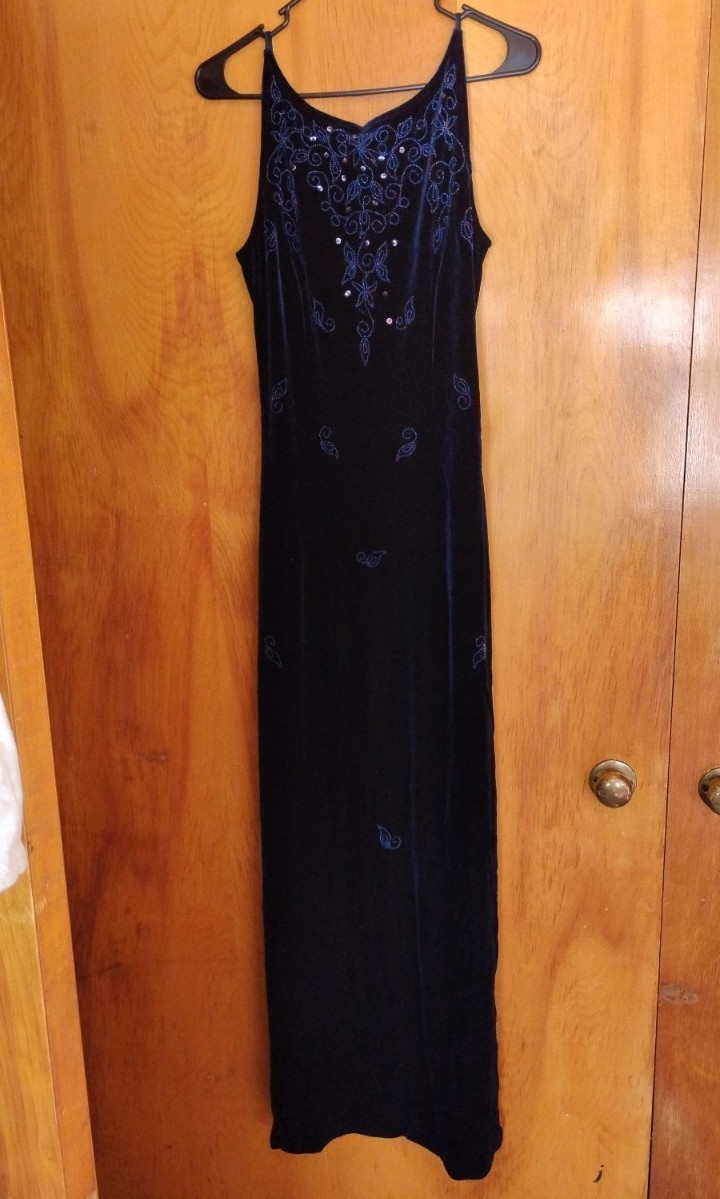 Dave & Johnny Blue Velvet Beaded Maxi Dress V-Neck Sleeveless Dress