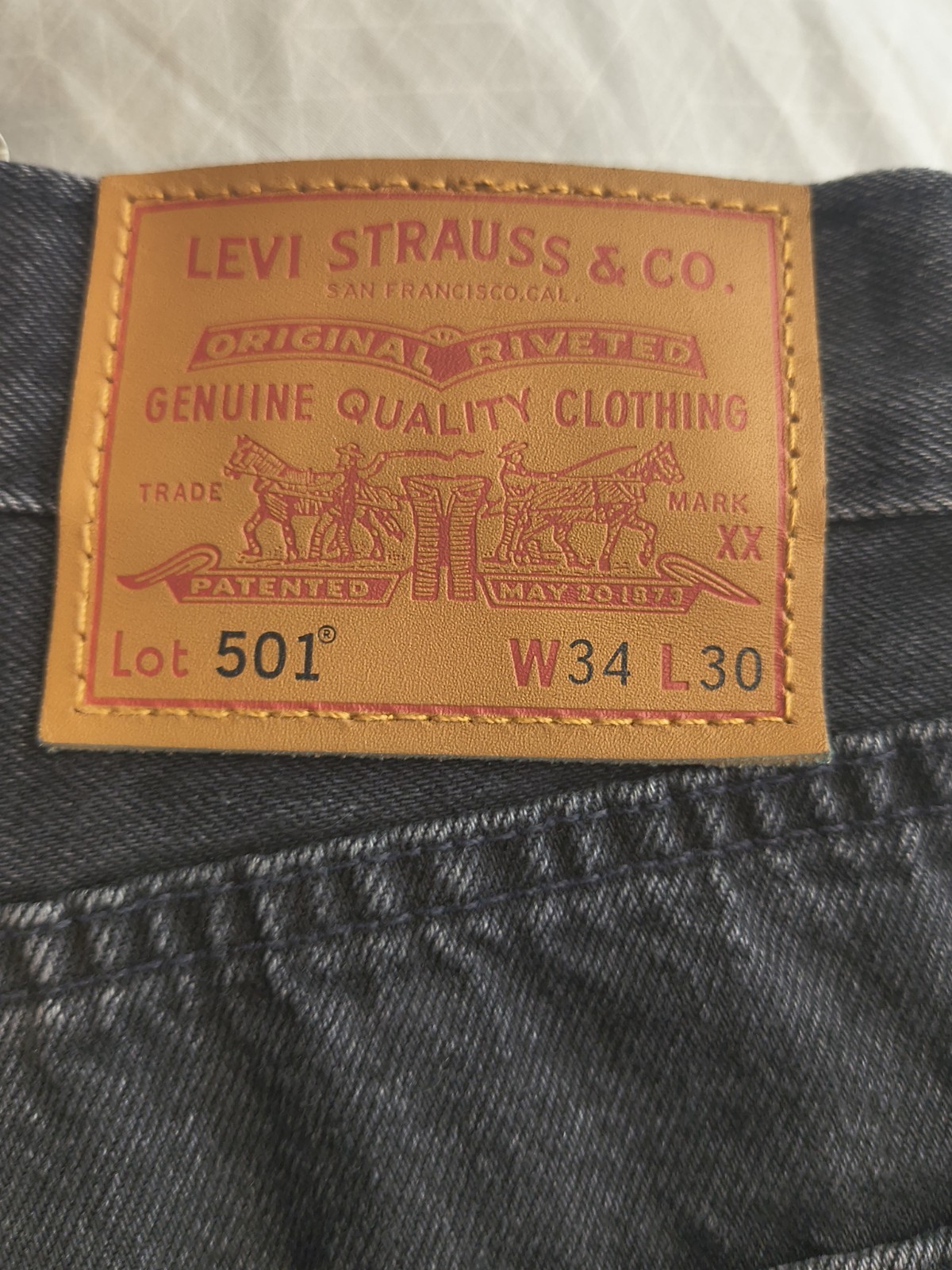 Levi’s Men’s 501 Regular Fit Dark Wash W34XL30