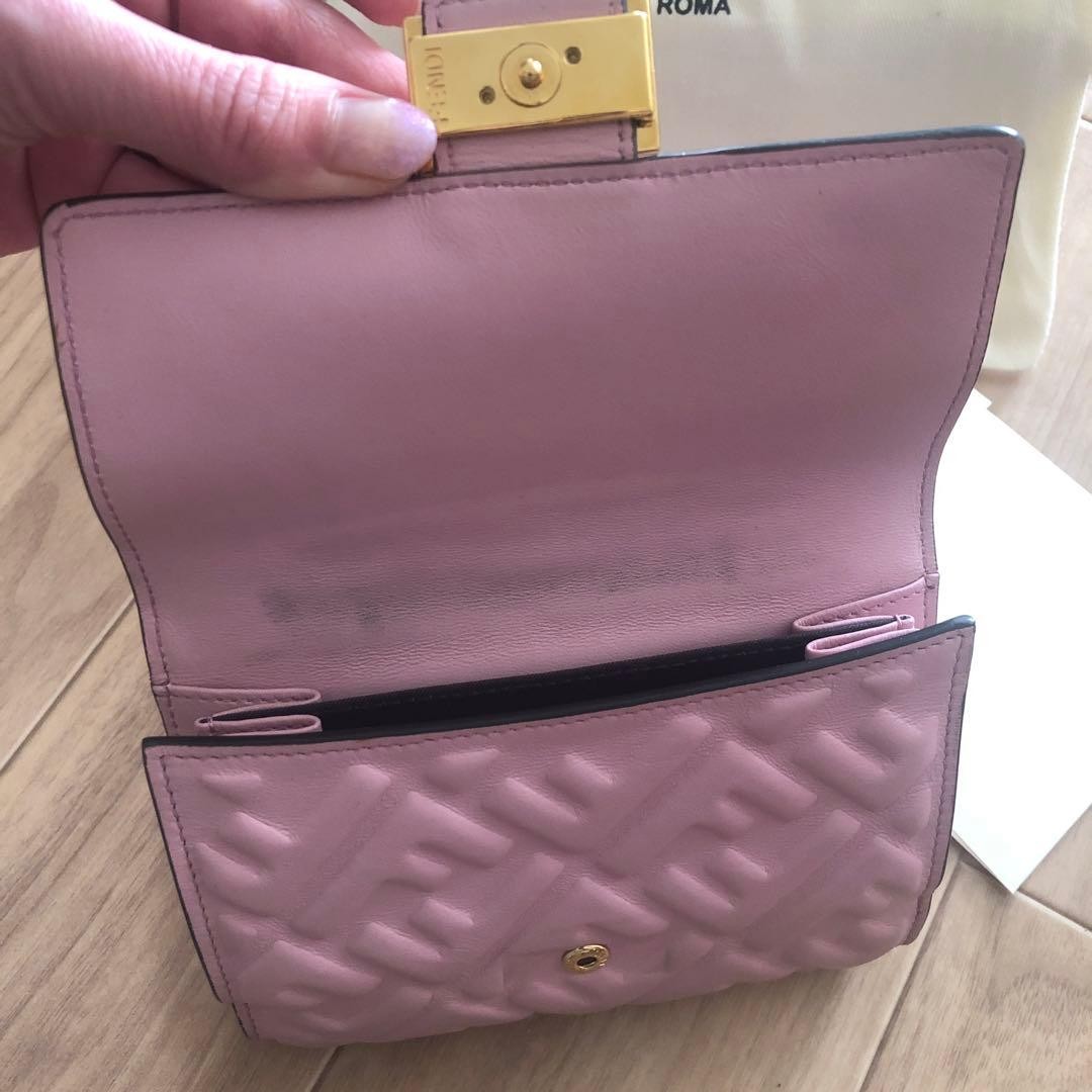 FENDI Pink Leather Logo Bi fold Wallet in Excellent Condition