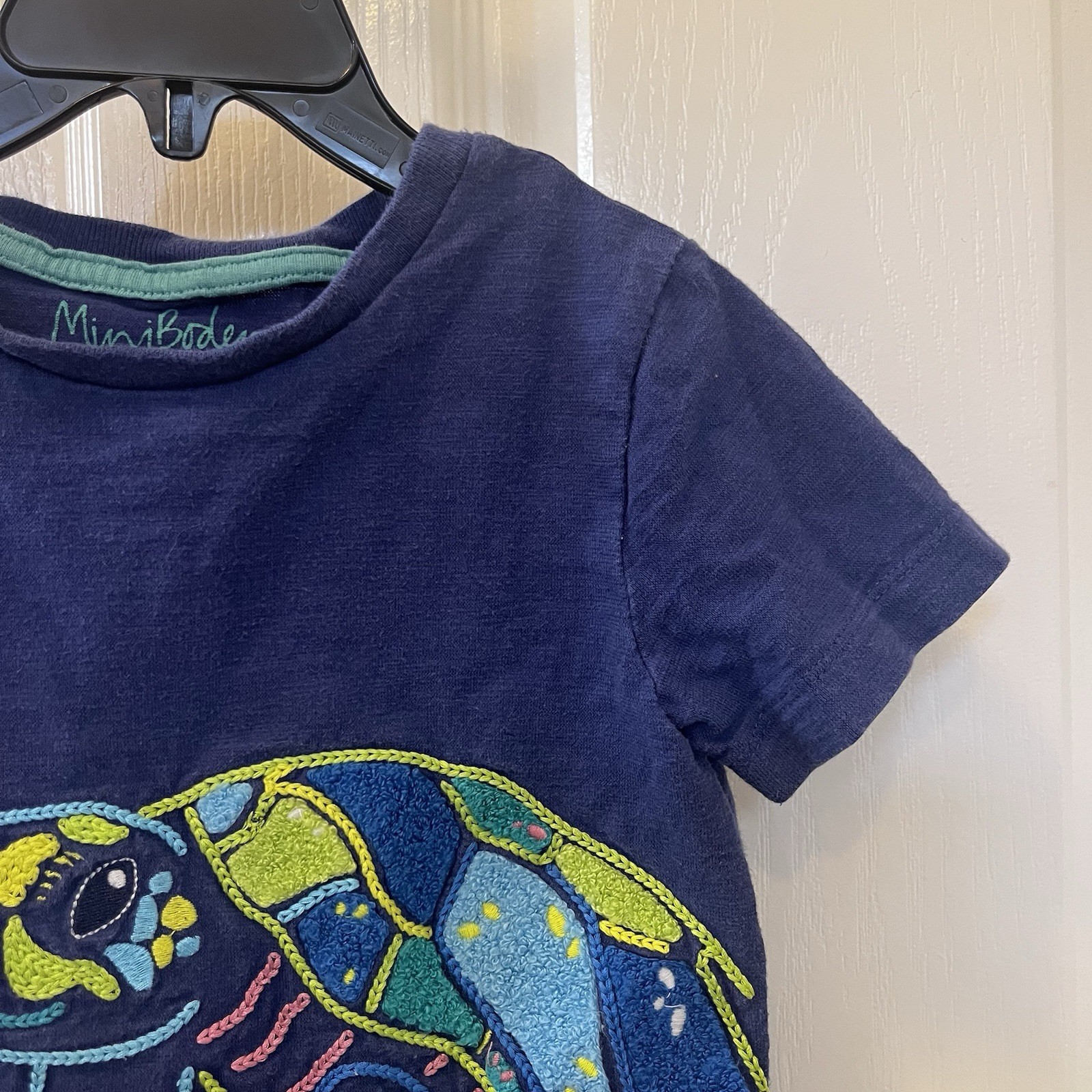 Mini Boden Sea Turtle Applique T-Shirt Top Tee Blue Boys Size 2-3 years