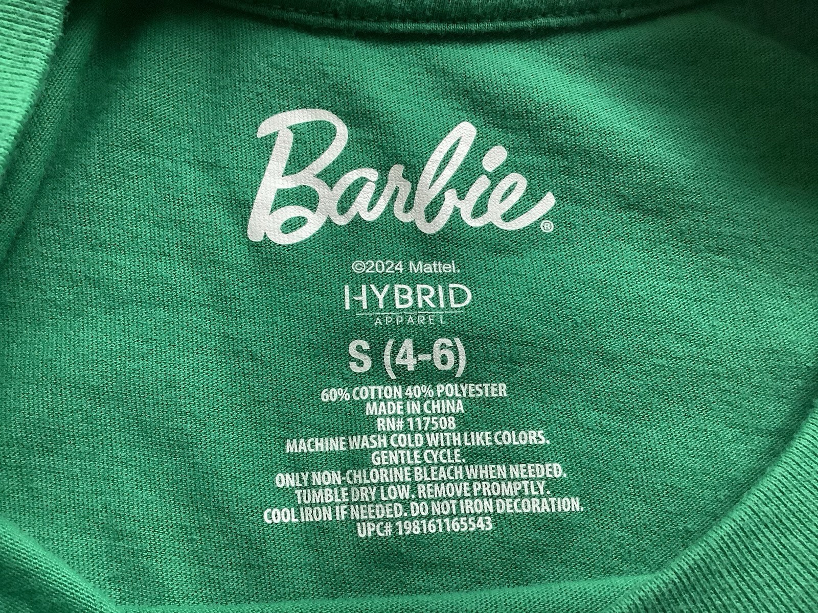 Barbie Green Graphic Print Logo T-Shirt Crew Neck Short Sleeve Womens Small